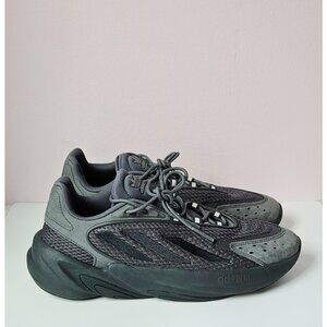 adidas OZELIA